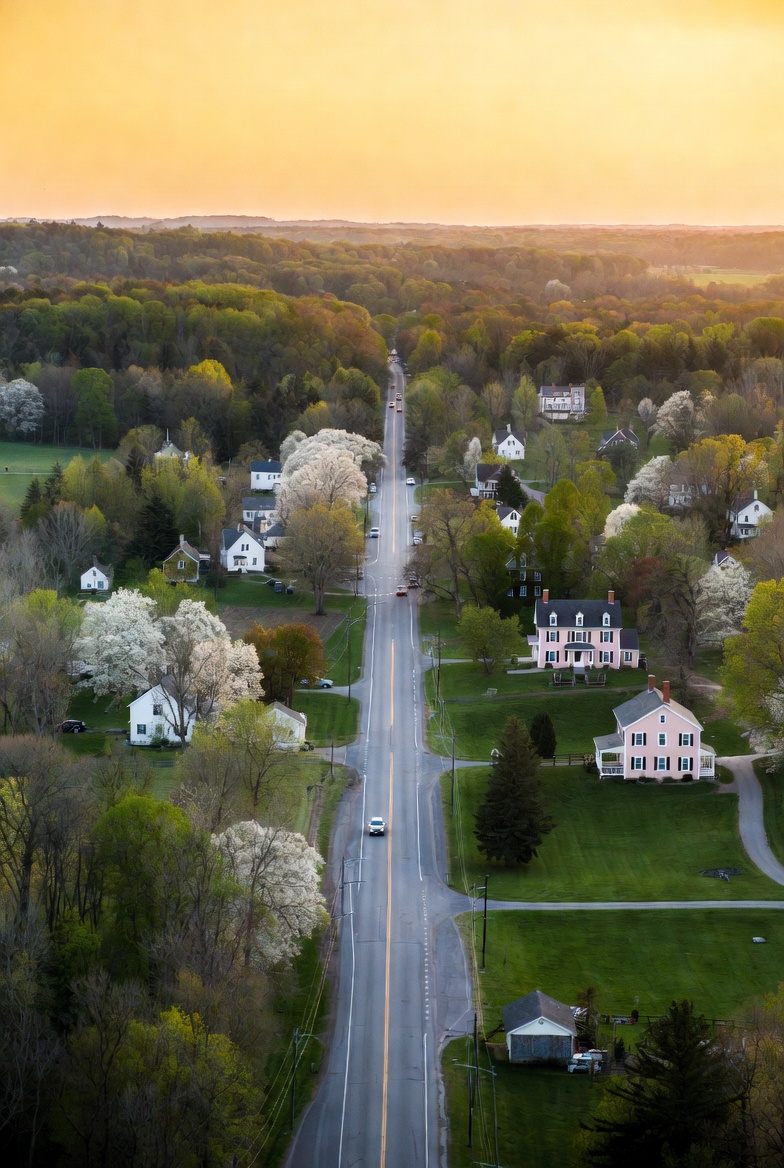 Putnam CT: The Antique Capital Next Door