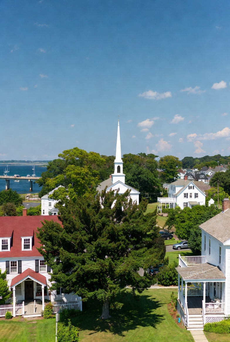 Your Guide to Summer in Charlestown RI